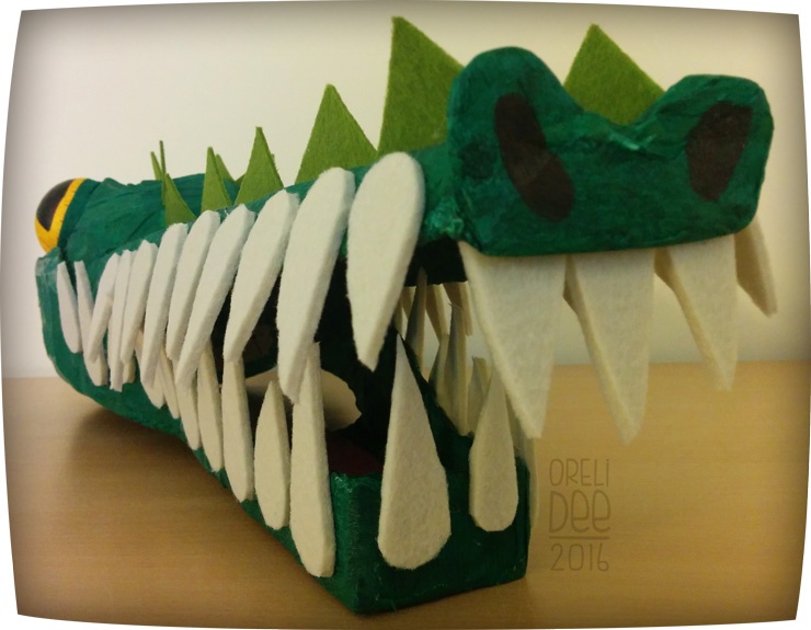 Déguisement masque de crocodile